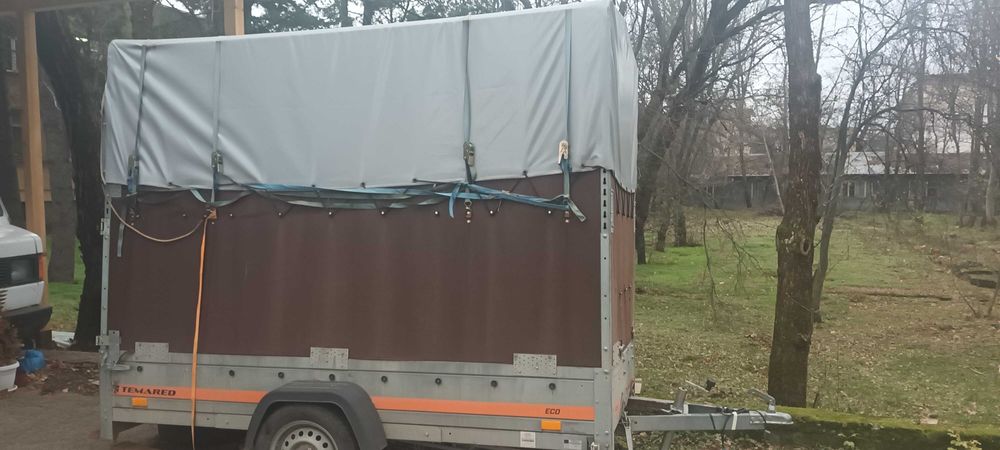 Продавам туристическо , голямо ремарке