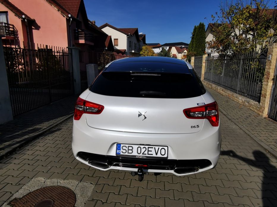 Ds 5 (Citroen) mașina de garaj stare foarte bună 
Mașină în stare foar
