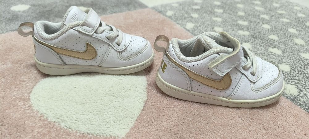 Детски маратонки Найк 23.5 номер