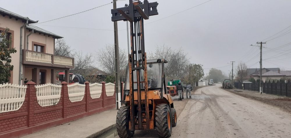 Stivuitor teren Still