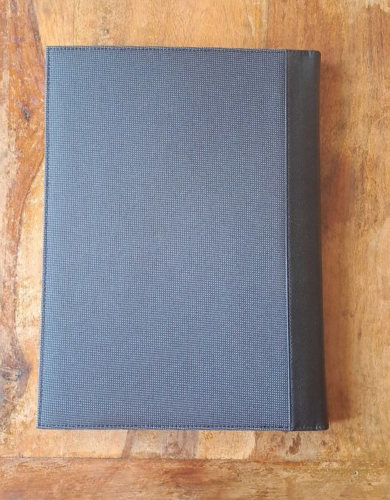 папка луксозна за документи черна Марксман Marksman Размер А4