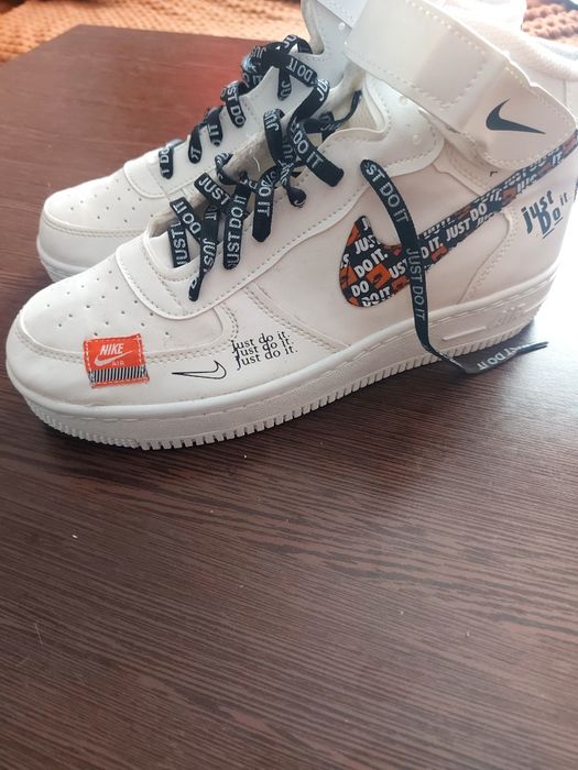 Nike air force 1 mid