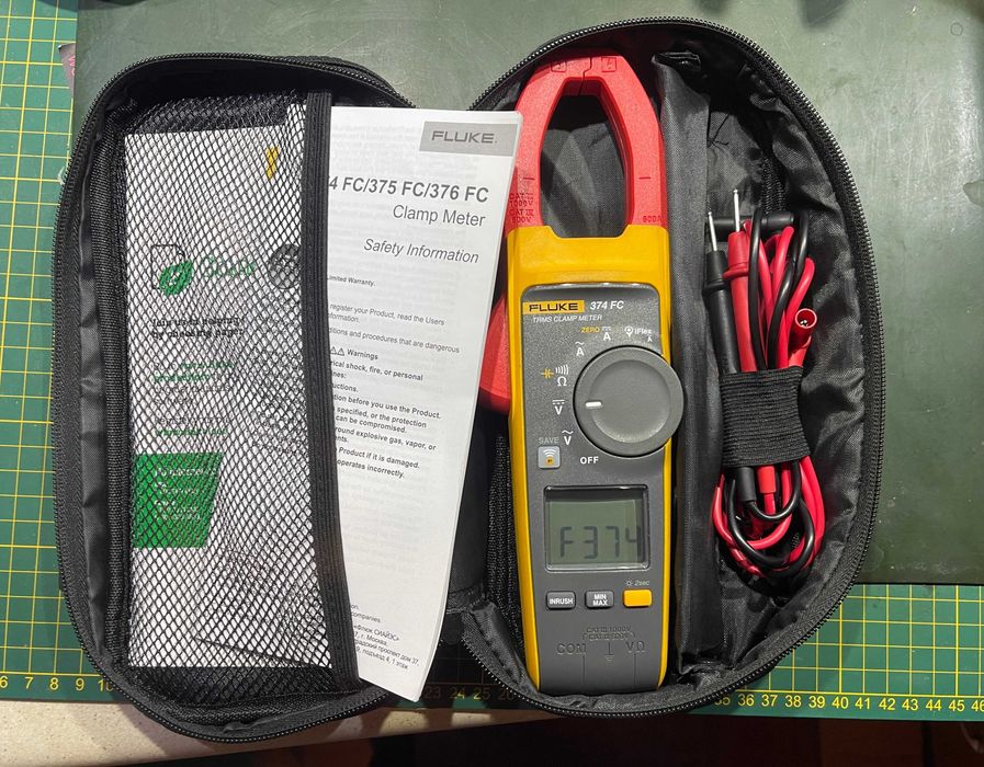 FLUKE 374 FC AC / DC Ампер клещи