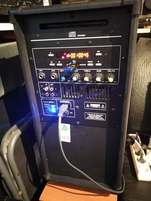 Boxe active pe 12 " diferite firme și puteri.