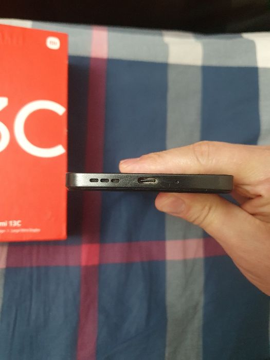 Srochna Prodam  Sotiladi Xiaomi Redmi 13C 8/128Gb 4G Black  Original