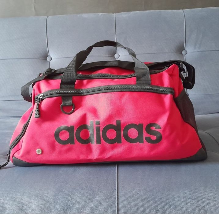 Сумкалар сатылады