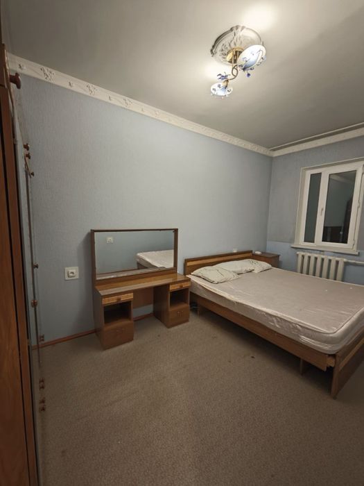 Мирзо Улугбекский раойн Паркенский оретир кафе у Бабушки , метро