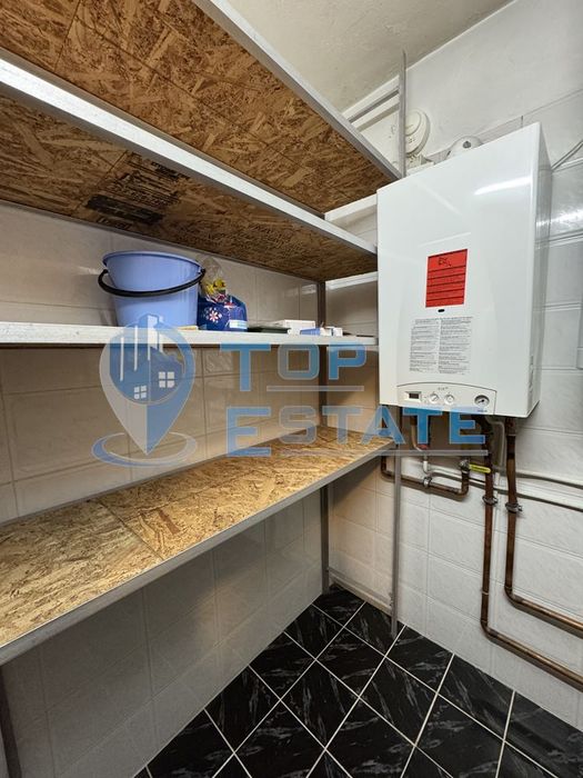 Ремонтиран газифициран мезонет с две спални в квартал Колю Фичето, гр