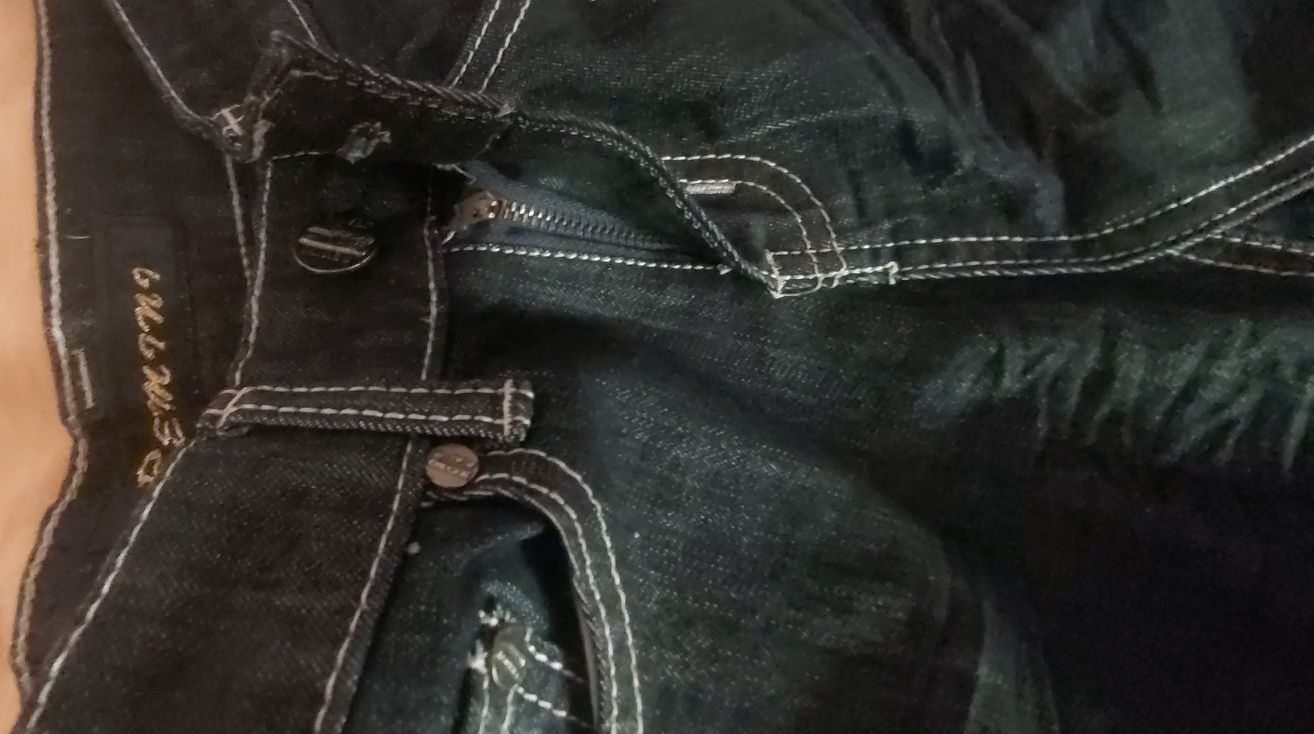 Pantaloni blugi negri 3sferturi/midi bufanti/salvari noi cu eticheta