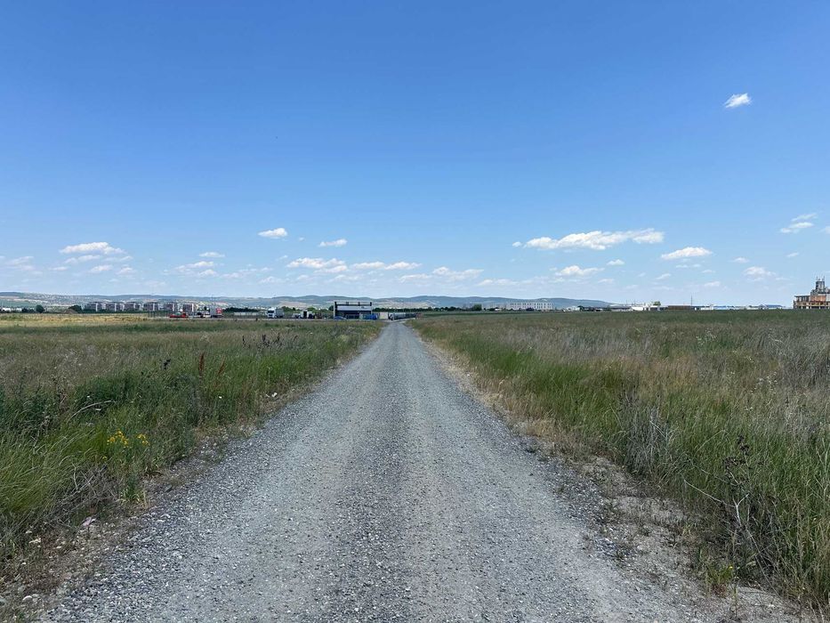 Vand teren intravilan 9.000 mp / 55 ml * Zona Industriala Vest Sibiu