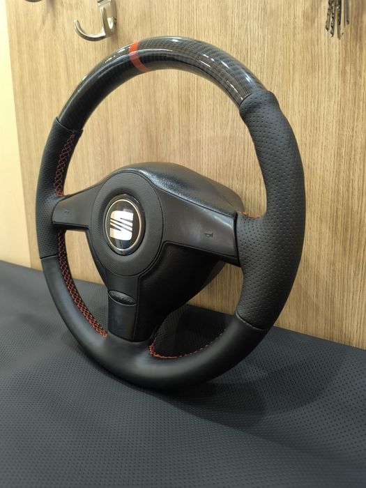 Карбонов волан leon fr