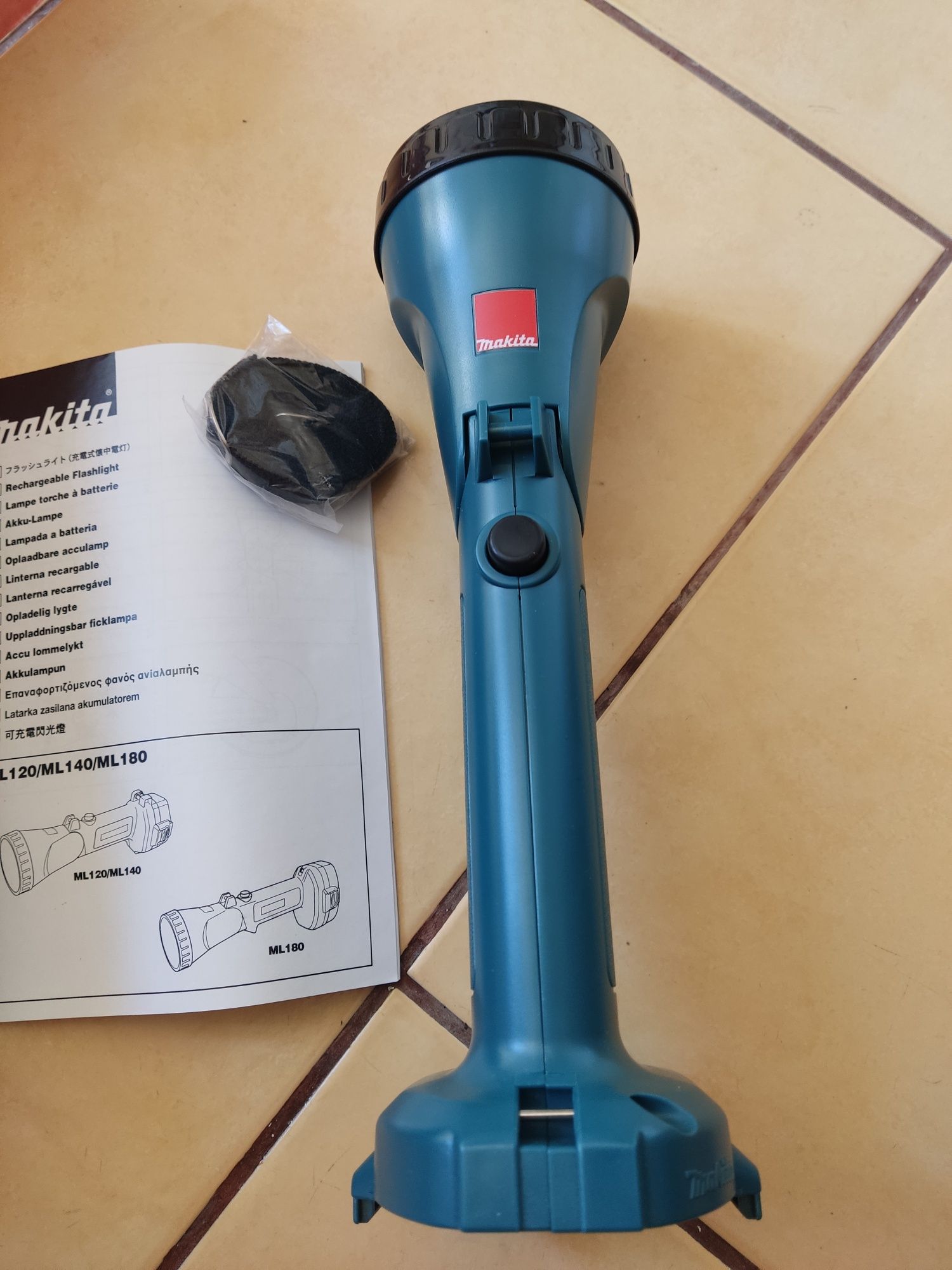 Lanterna Makita ml 180