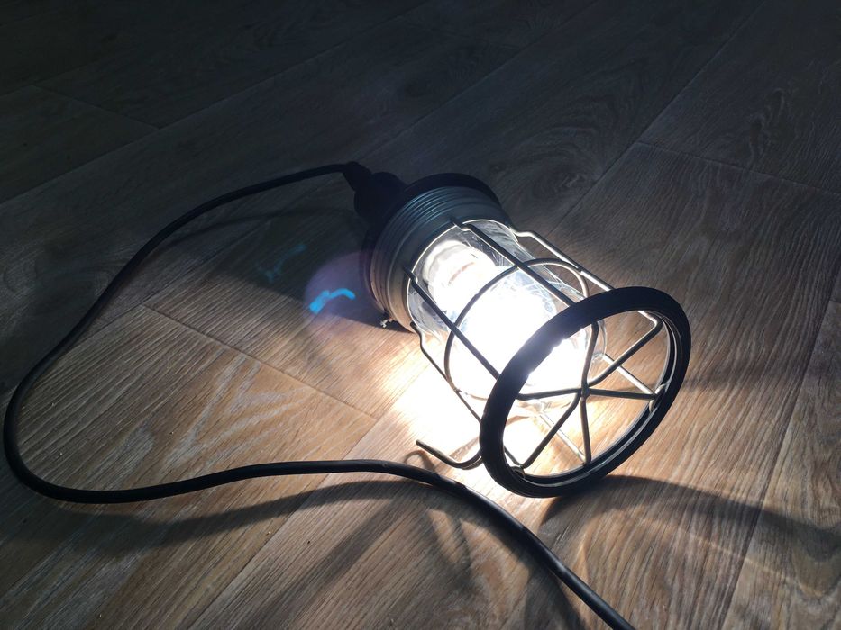 немска работна лампа 100W