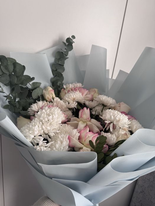 Свежий готовый букет роз.Город Алматы