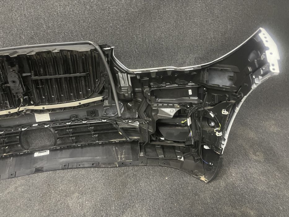 BMW X5 G05 Bara fata cu grila activa