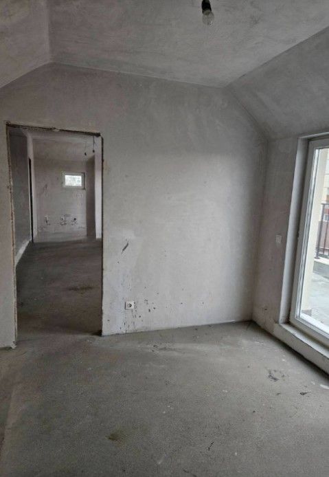 Продава се Двустаен апартамент в София, Надежда 4 - 174 кв.м за 995 €/кв.м - Снимка #1