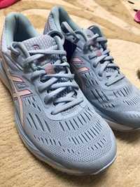 Adidași Asics Gel-Cumuls 20 NOI mărimea 40 Originali