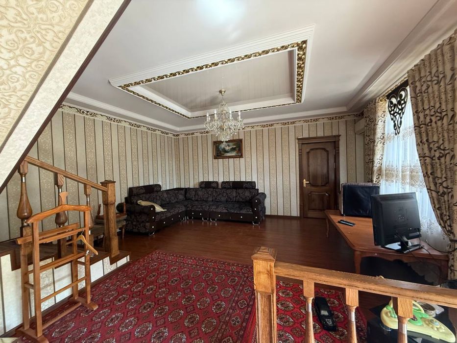 Продаётся Дом в Юнусабадском районе Телебашня 5 Соток