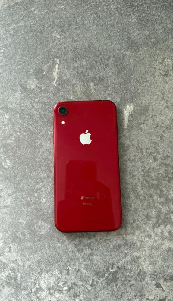 iPhone XR [10].