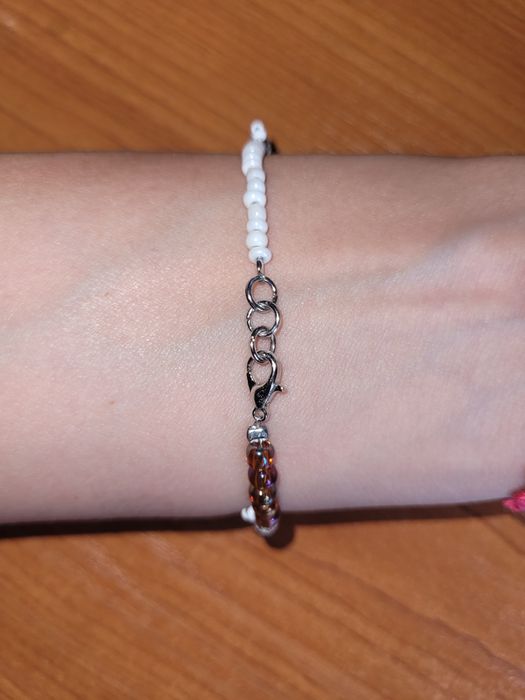 Ръчно плетени гривни