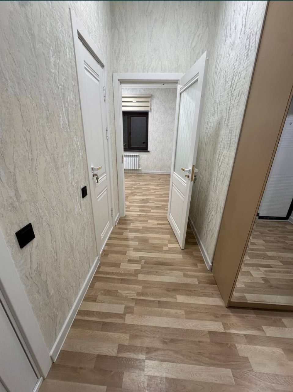 #НОВОСТРОЙКА, 2/4/9,  60 квадратов, Чиланзар 20 квартал, Продаётся ква