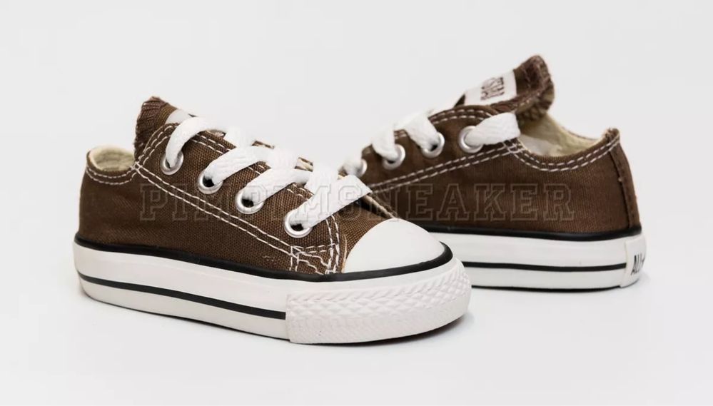 Нови детски кецове Converse номер 20