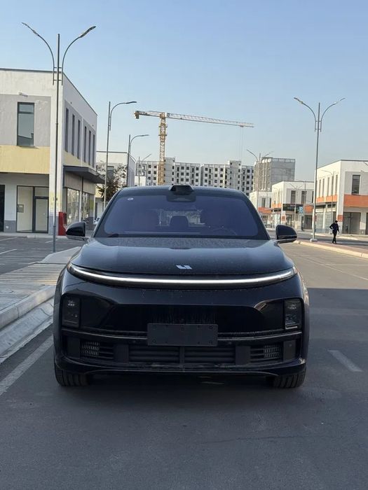 Li 7 Ultra 2025/26 qoraga kofe