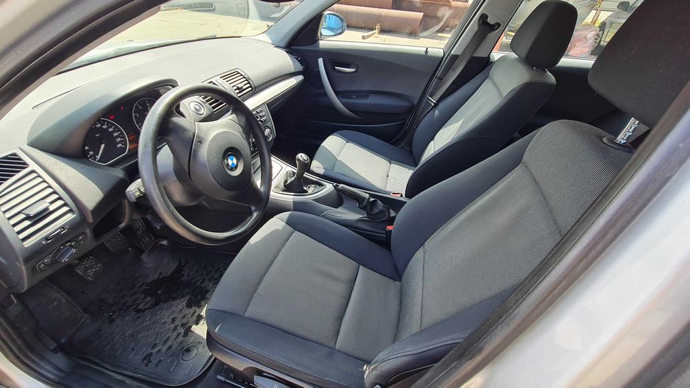 BMW 116i Seria 1 2005 Benzina Manual