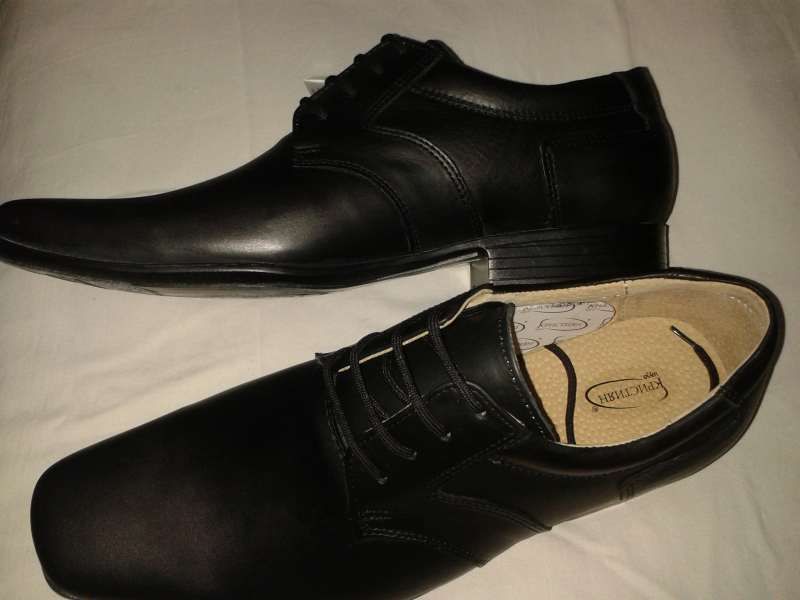 Два модела нови мъжки обувки половинки от естествена кожа - 41, 42, 43