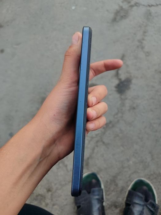 Vivo y 35 128 GB qora