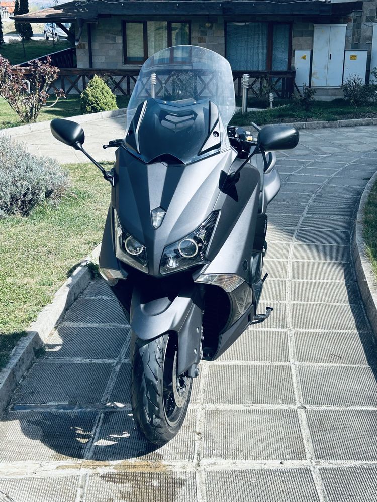 Yamaha t-max 530