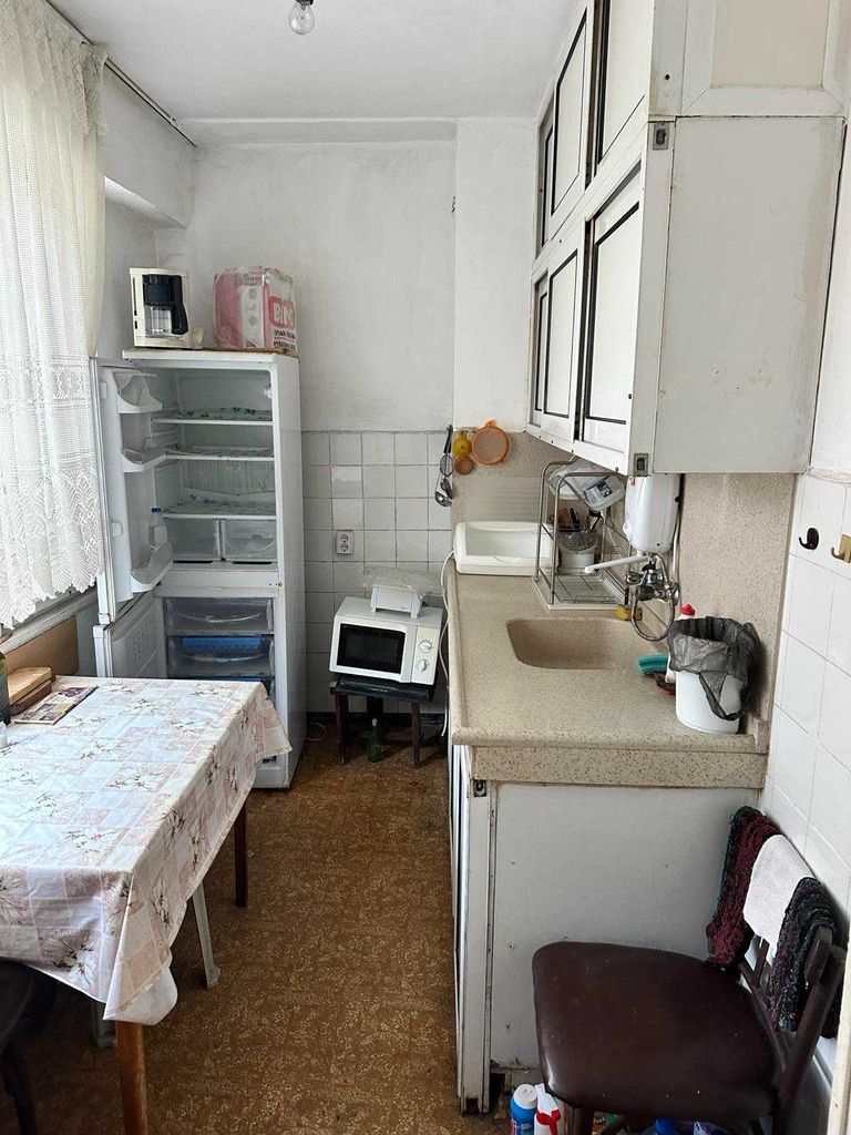 Продава се Многостаен апартамент в Кърджали, Възрожденци - 100 кв.м за 816 €/кв.м - Снимка #9