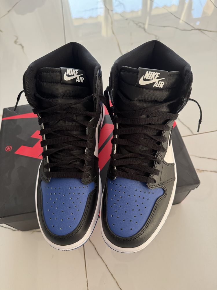 Air Jordan 1 High Royal Toe