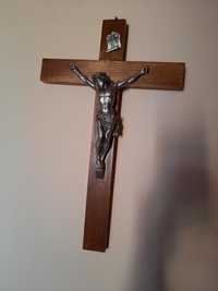 Crucifix din lemn și argint