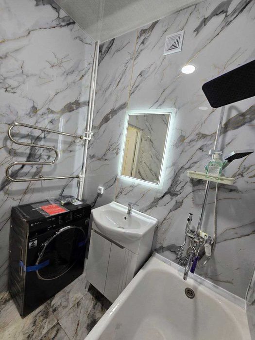 Продам квартиру 2/1/4 с мебелью и техникой на 20 квартале Чиланзар