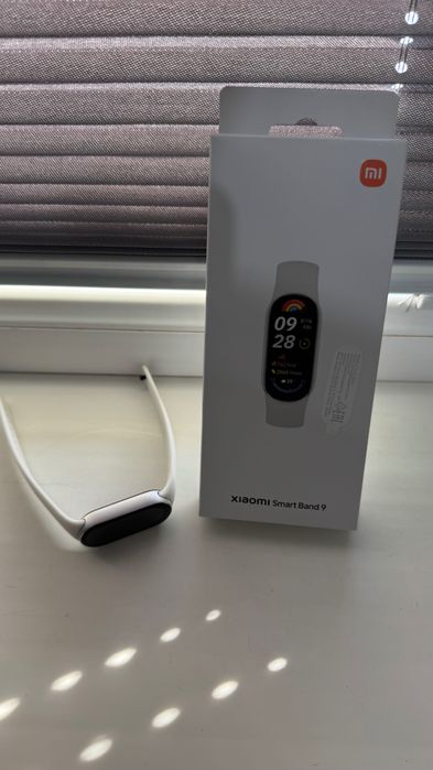 Продаю свой Mi Band 9 глобалка б/у