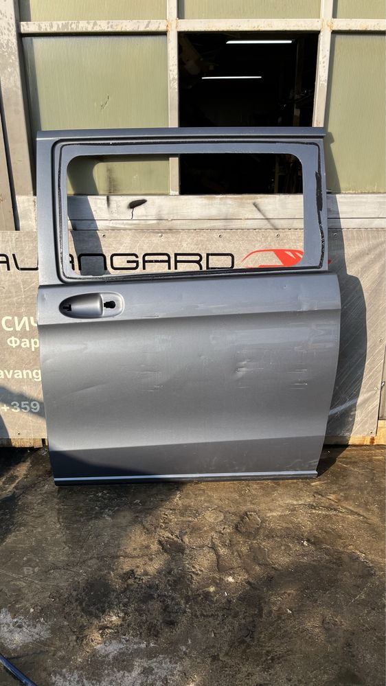 задна дясна и 1 брой задна лява врата Mercedes Vito W447