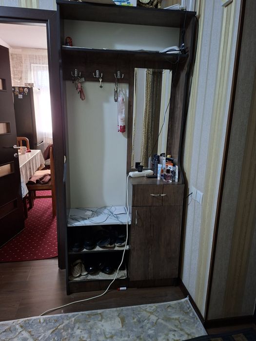 Prihojka shkaf sotiladi