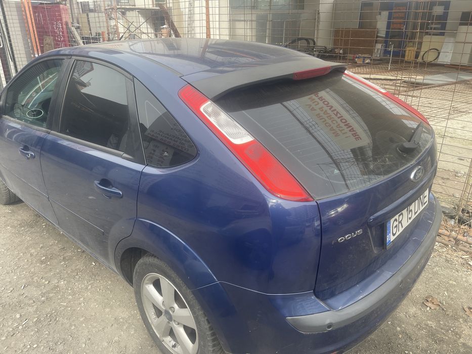 Ford focus 1.8 benzina