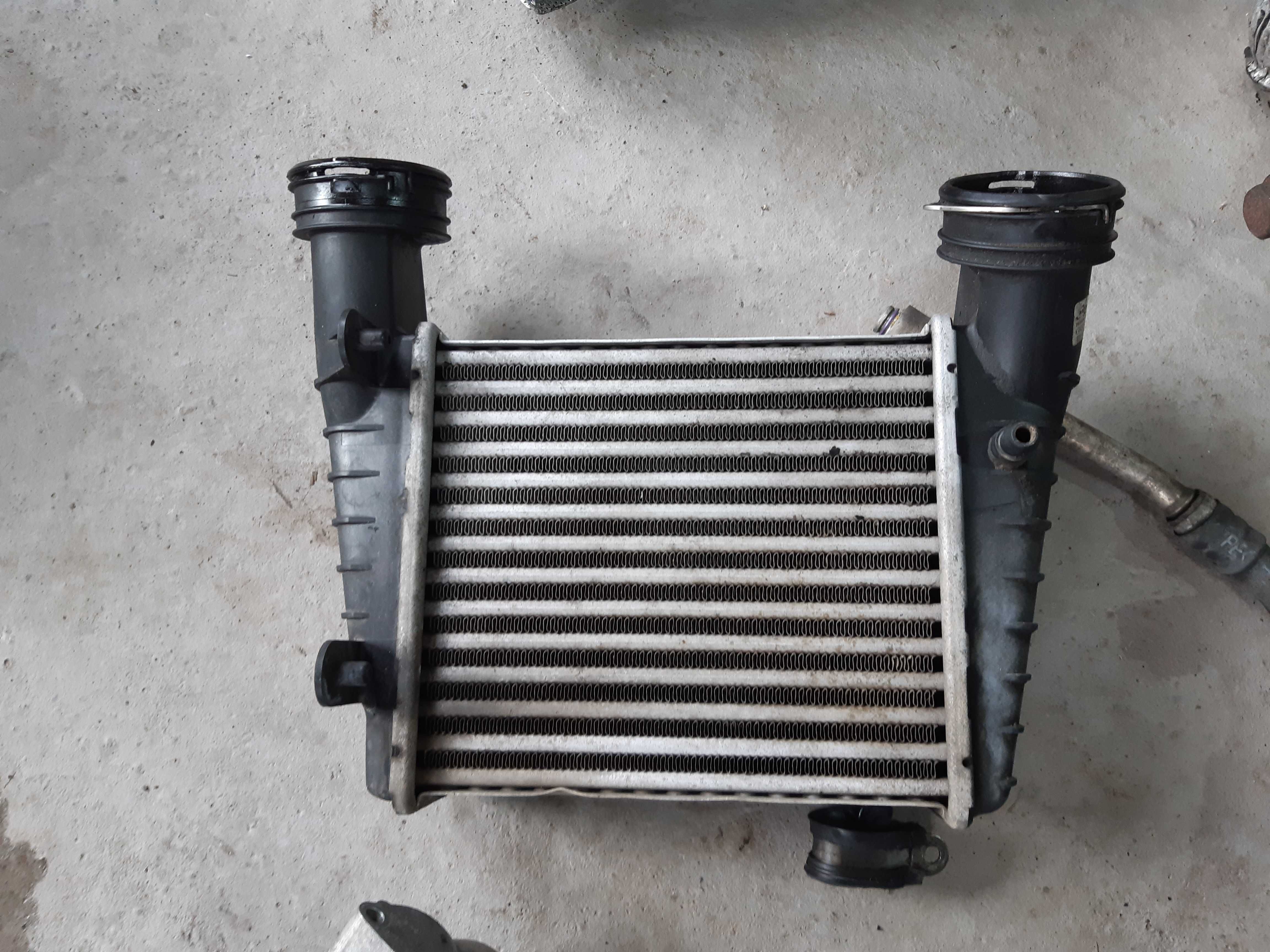 Pompa tandem / Intercooler VW PASSAT B5.5 2.0 TDI 136 CP BGW