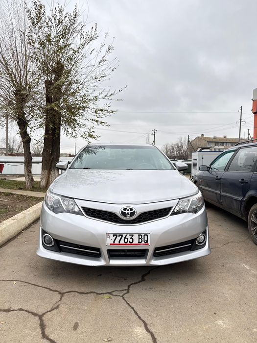 Продам машину Камри 50