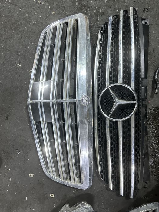 W639 VIANO решетка радиатор авторазбор мерседес бу запчасть оригинал