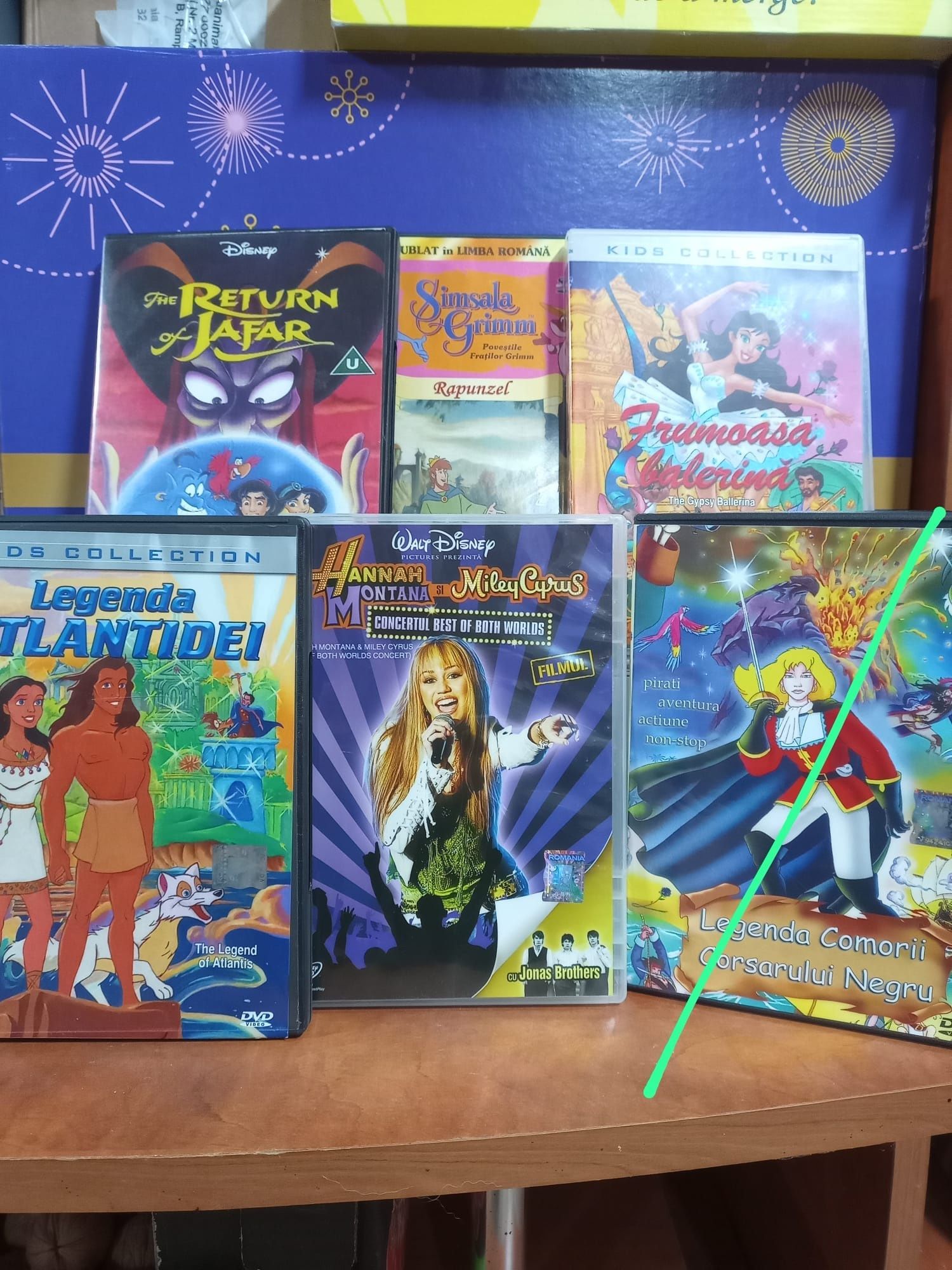 Filme și desene animate pe cd sau dvd