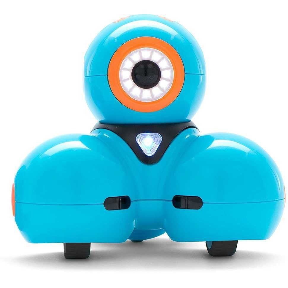 Продавам роботи Wonder Workshop Dash и Dot и Cue