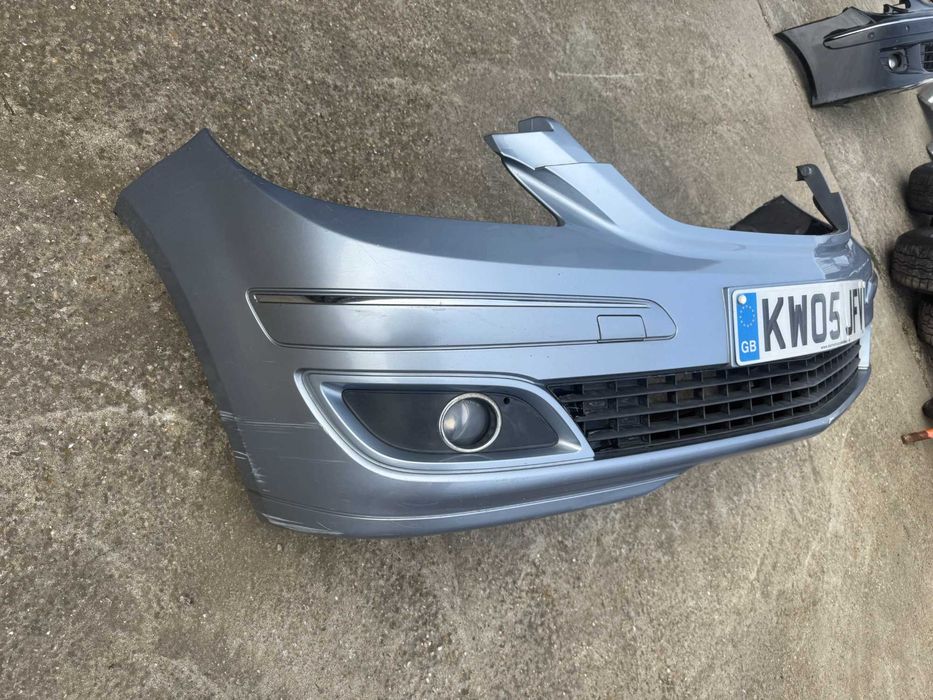 Предна броня Мерцедес Б класа W245 Mercedes B klasa bronia