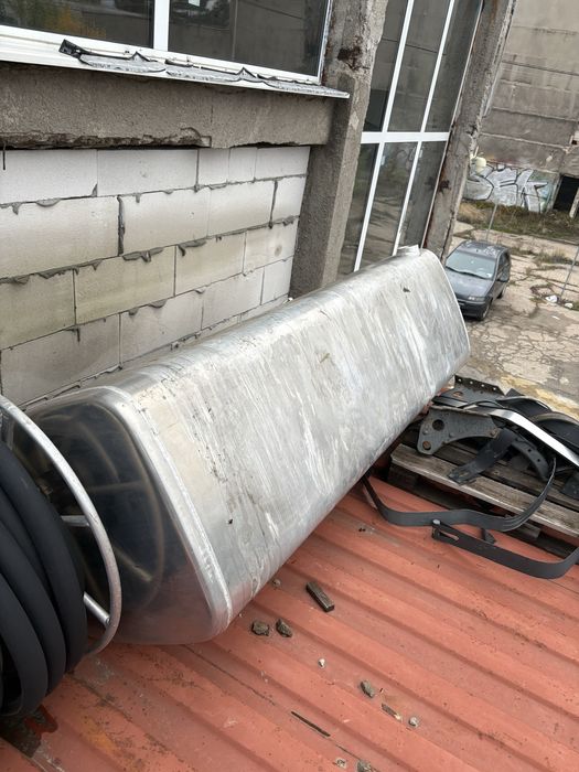 Алуминиев резервоар от “DAF” - 1000L