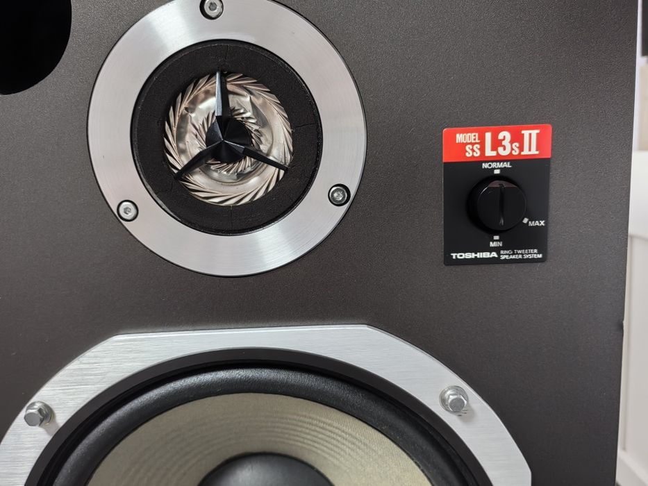 Boxe Toshiba ss L3s ll, rare, Germania