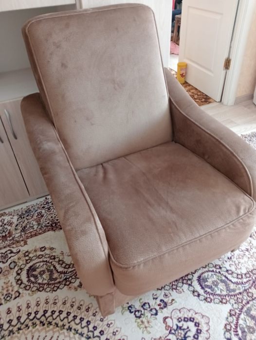 Продам два кресла в хорошем состоянии