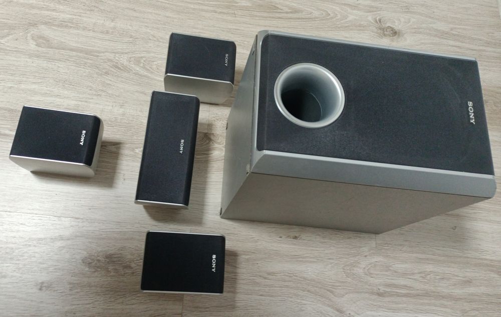 Set boxe Sony SS- WS31 + sateliți + cablu - funcționale, Home Cinema
