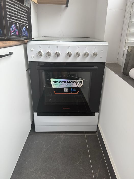 Продам электрическую плиту